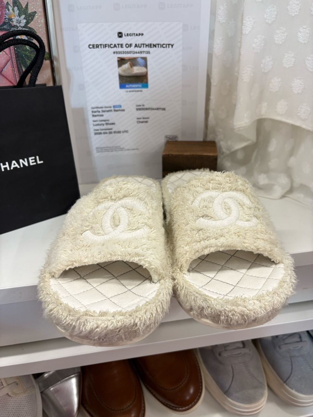 🔥🔥 Chanel Interlocking Mules CC Beige Quilted sandals size 39 with COA - Picture 5 of 9